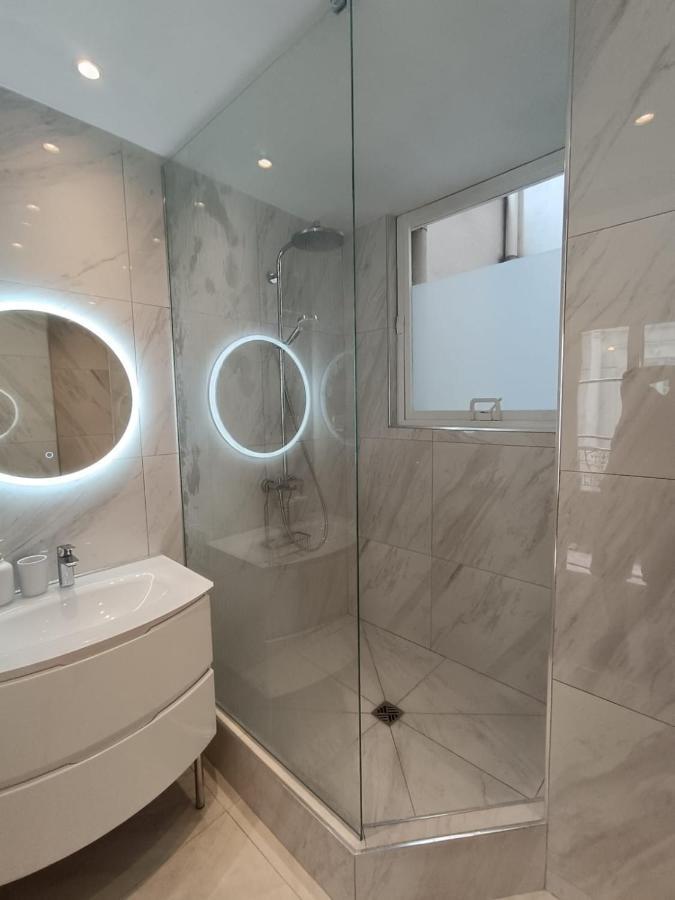 Studio Pompidou - Rue Des Temples 3 Places Appartement Parijs Buitenkant foto